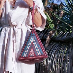 Nashua Pyramid Clutch - Banda Bags